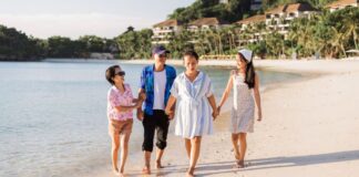 SUN LIFE FULFILLS CLIENT’S DREAM BORACAY TRIP WITH HER FAMILY